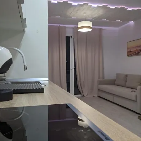 Jacuzzi Suite, Sueno De Pakito