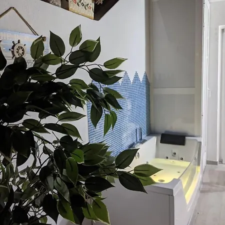 Jacuzzi Suite, Sueno De Pakito * Costa Adeje (Tenerife)